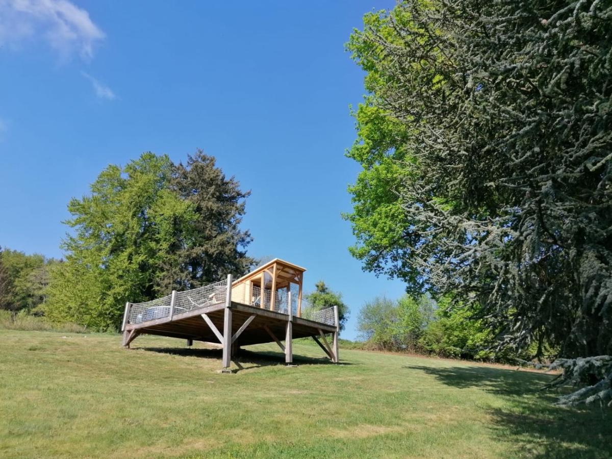 Monchateau Etoile, Hebergement Insolite Avec Spa Merlas Exterior foto